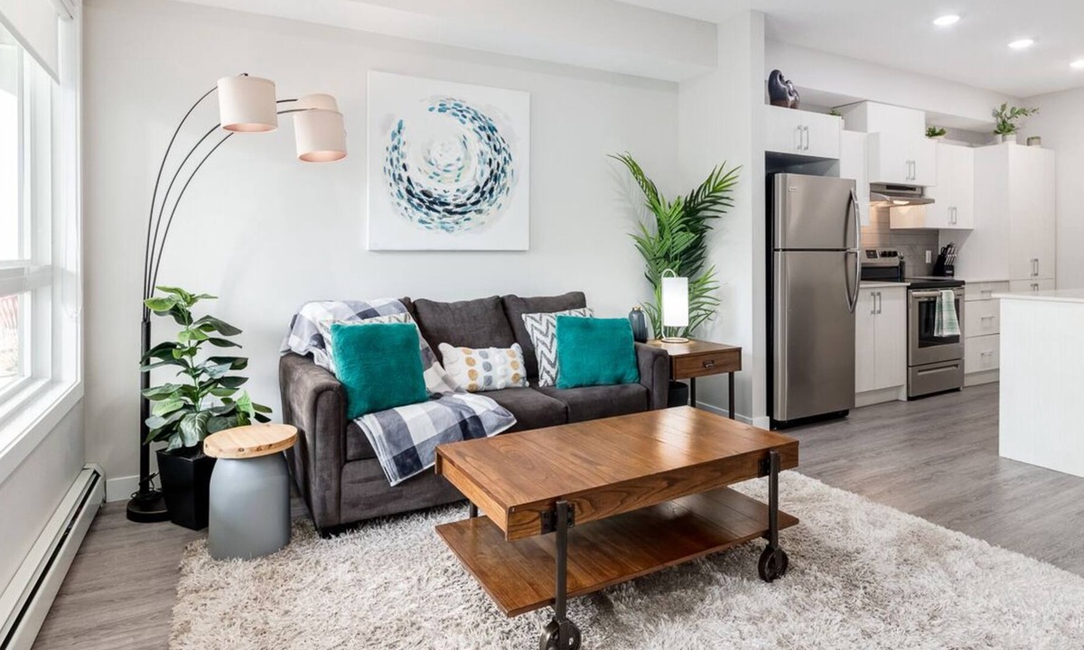 Shaganappi Apartment | $0 Cleaning Fee w/ Electric Fireplace and Pull Out Sofa