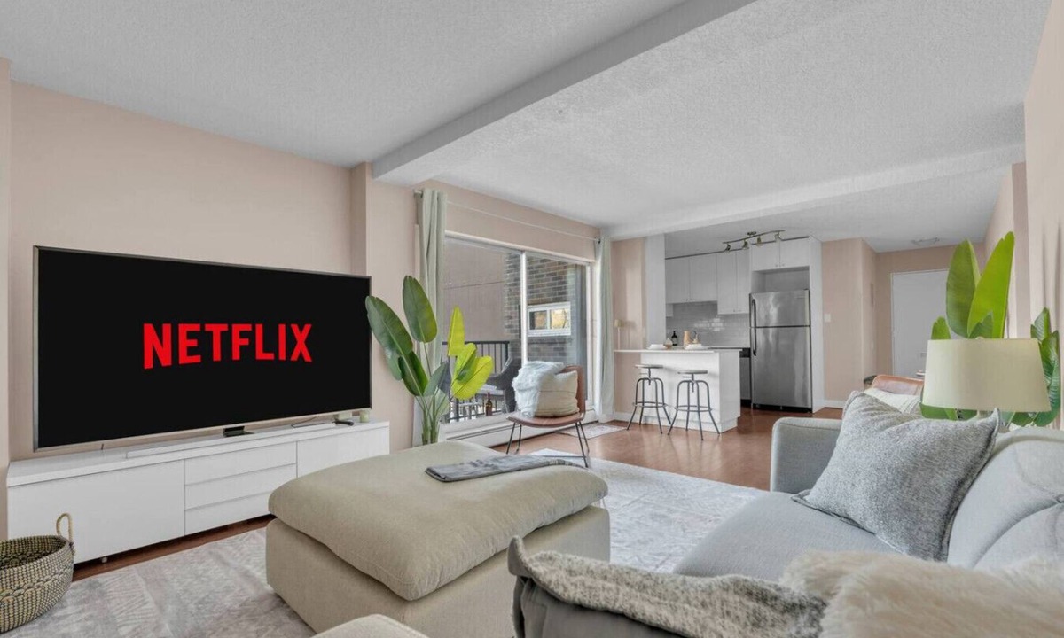 Southwest Calgary Apartment | 17 Ave King | UG Park | Walk to Saddledome + Banff
