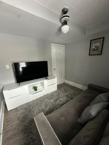 Sandwich Towne Apartment | 2 Bedroom Cozy Accommodation