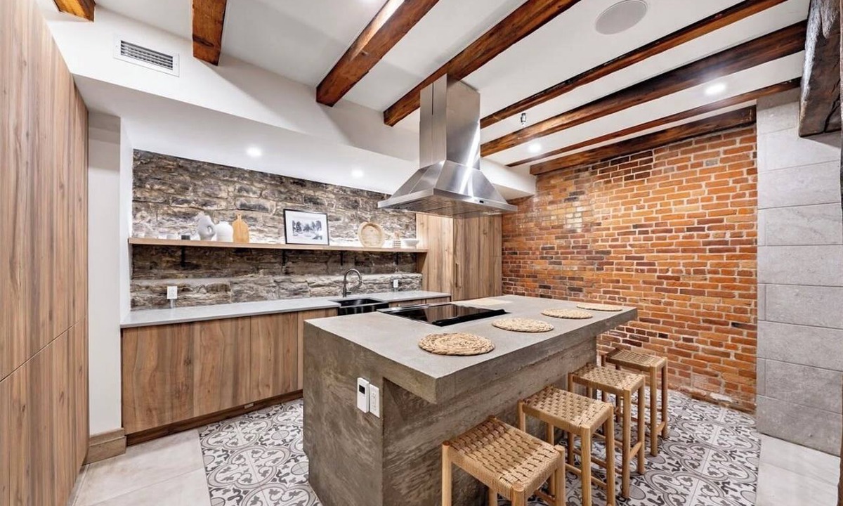 Cite Multimedia Apartment | 2 Level 2BR Loft 3 BATHR | Old Port/Montreal Vibes