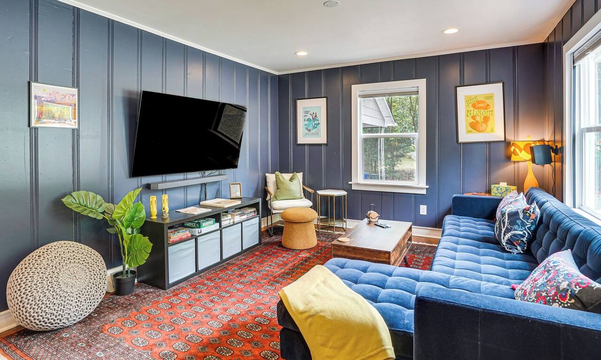 Carrboro House | 2 Mi to UNC Campus! Quiet Escape w/Deck & Grill