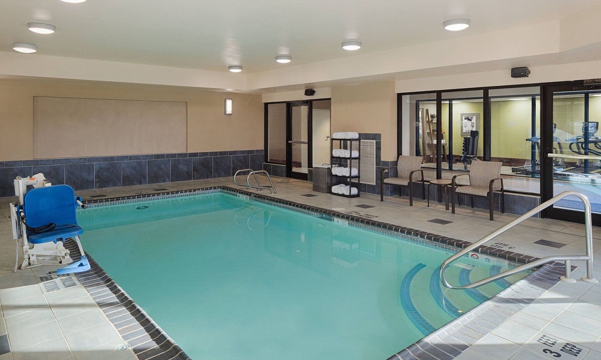 Ithaca Hotel | 2 Queen | Marriott Ithaca | Campus Trips, Ithaca Commons, Finger Lakes | 2 Units