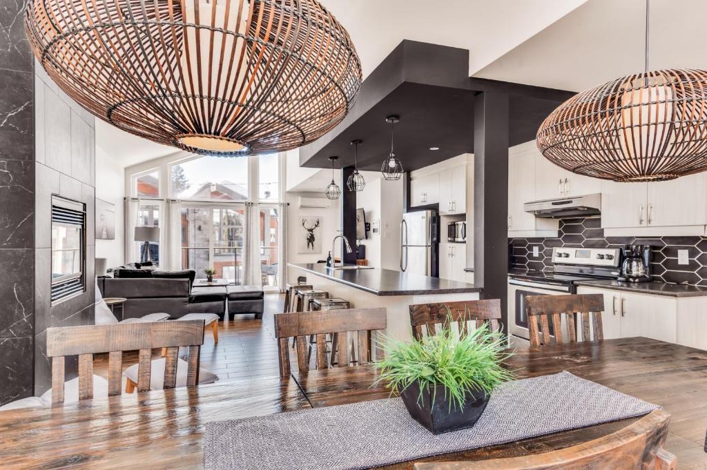 Stoneham Ski Chalet | 25- Chalet à Louer à Stoneham