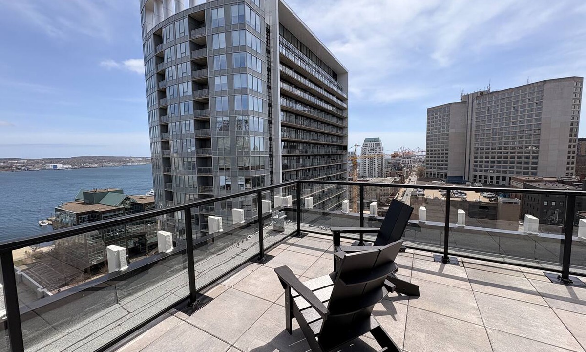 Downtown Halifax Apartment | 2BD Luxury Penthouse Downtown Halifax | Harbour Views | Private Rooftop Hot Tub