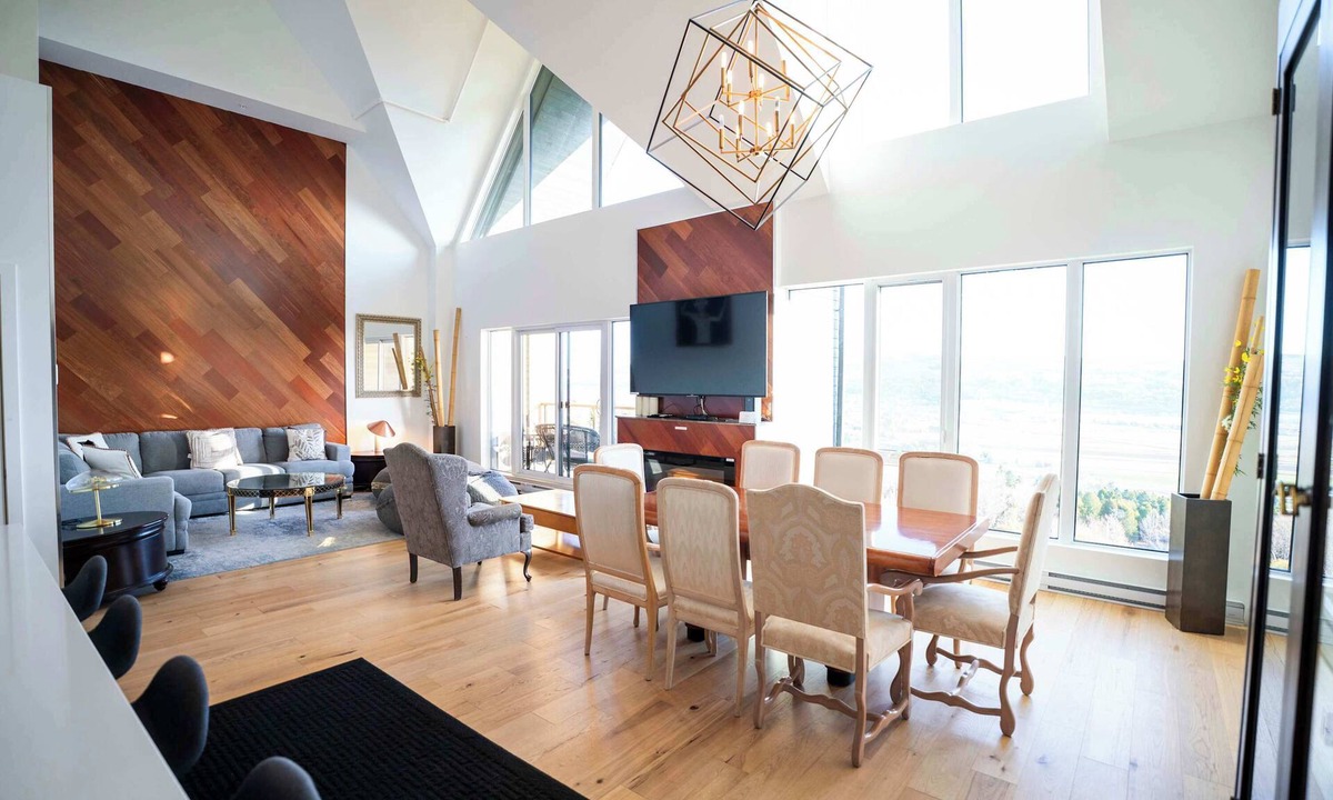 Baie-St-Paul Apartment | 408 | Modern Condo | Pool & Panoramic View