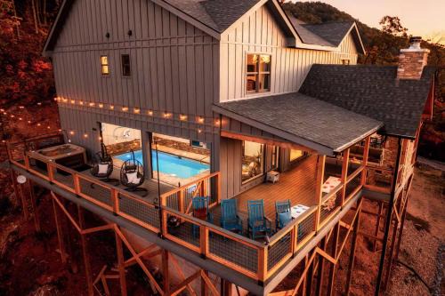 Smoky Mountains Ski Chalet | 5 Suites - 180 View - Pool-Spa-Theater - Fireplace