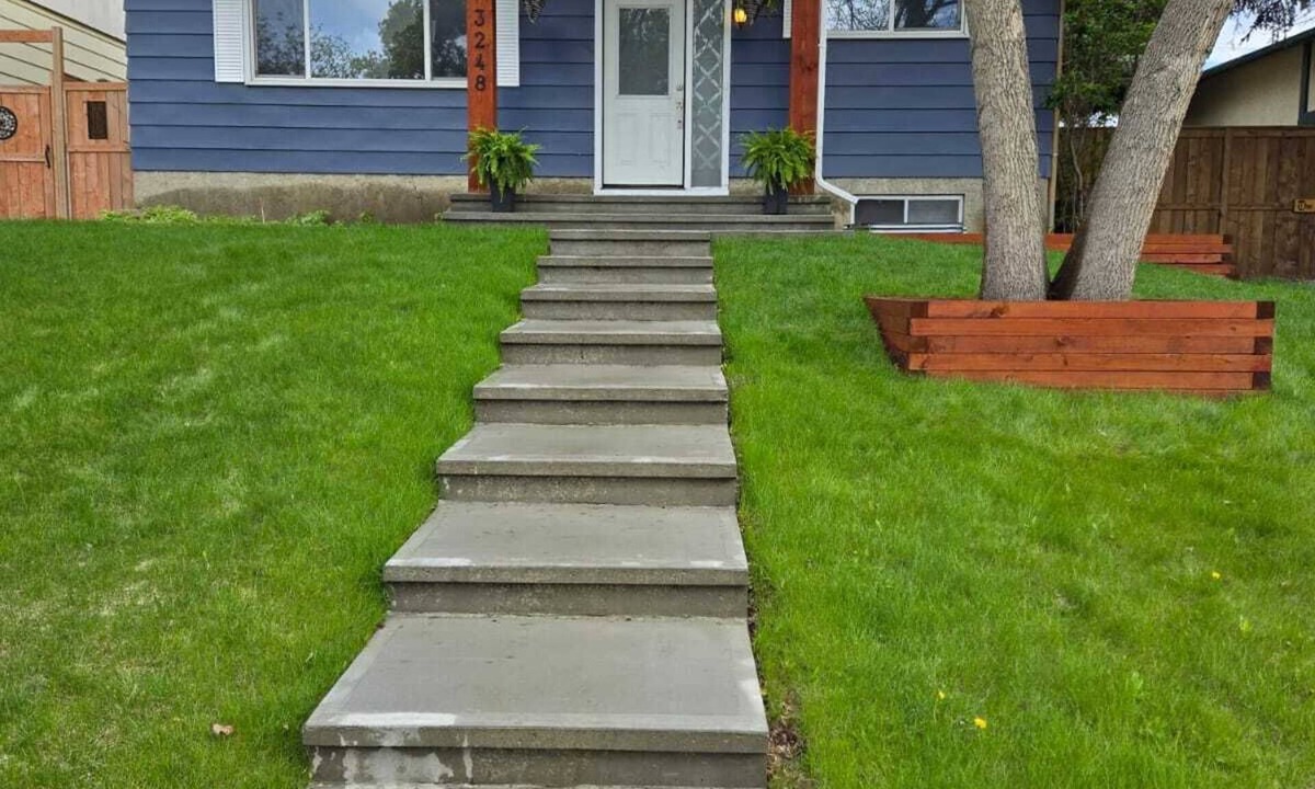 Southeast Calgary House | A Little R & R- private sauna & hot tub