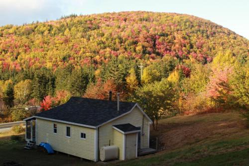 Tarbot House | Adorable one-bedroom cottage on Cabot Trail