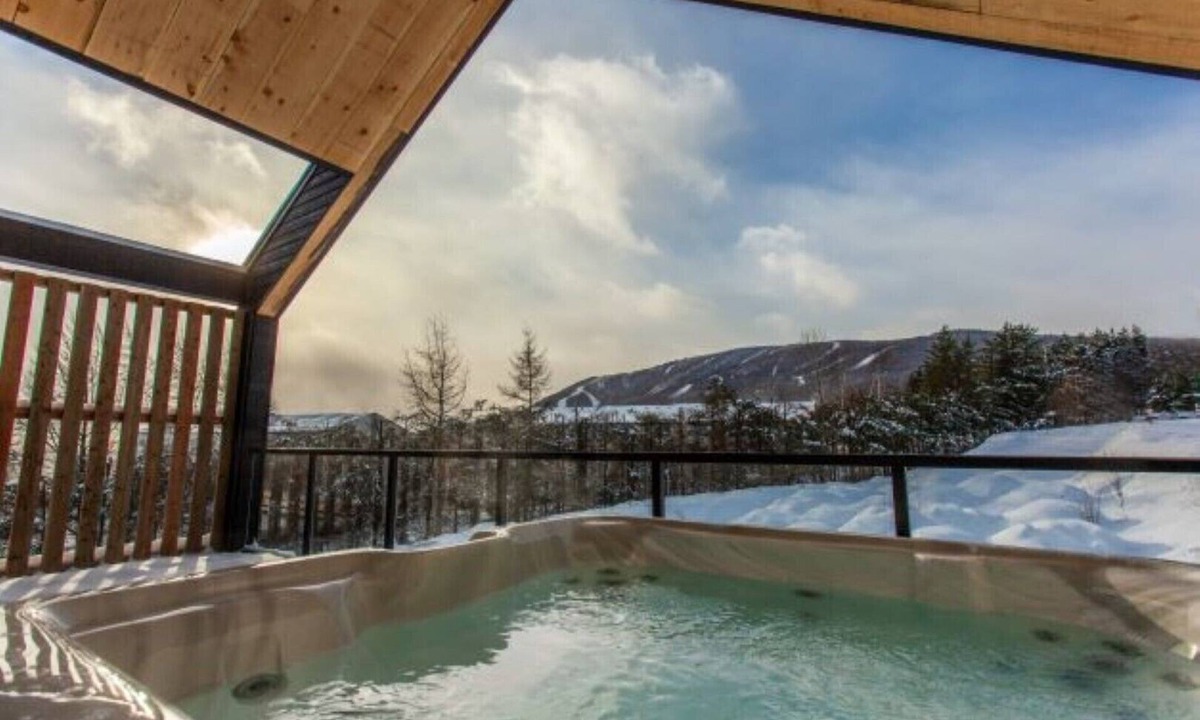 Saint Ferreol les Neiges Ski Chalet | Alta-Silva - Modern Chalet for 31 people