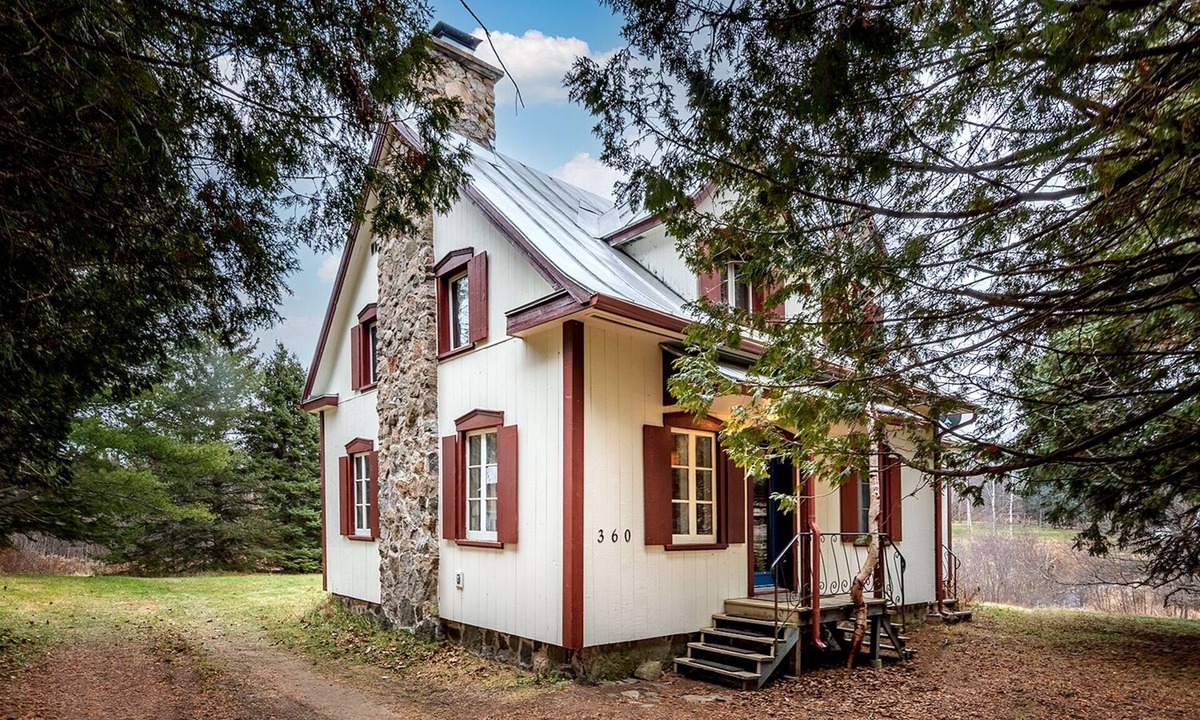 Mandeville Cottage | Ancestral Wooden Chalet - St-Gabriel de Brandon