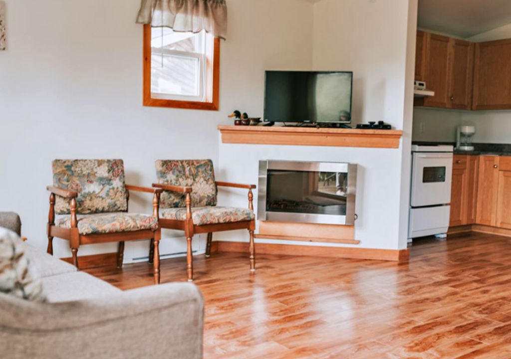 Hubbards Cottage | Anchorage House & Cottages - Fox Point Cottage