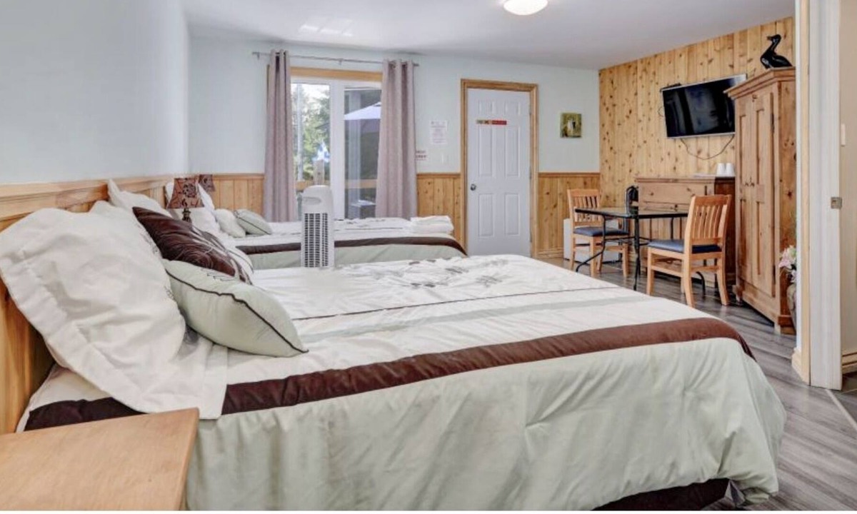 Saint Zenon Bed & Breakfast | At the top of the north of Lanaudiere Chez le D