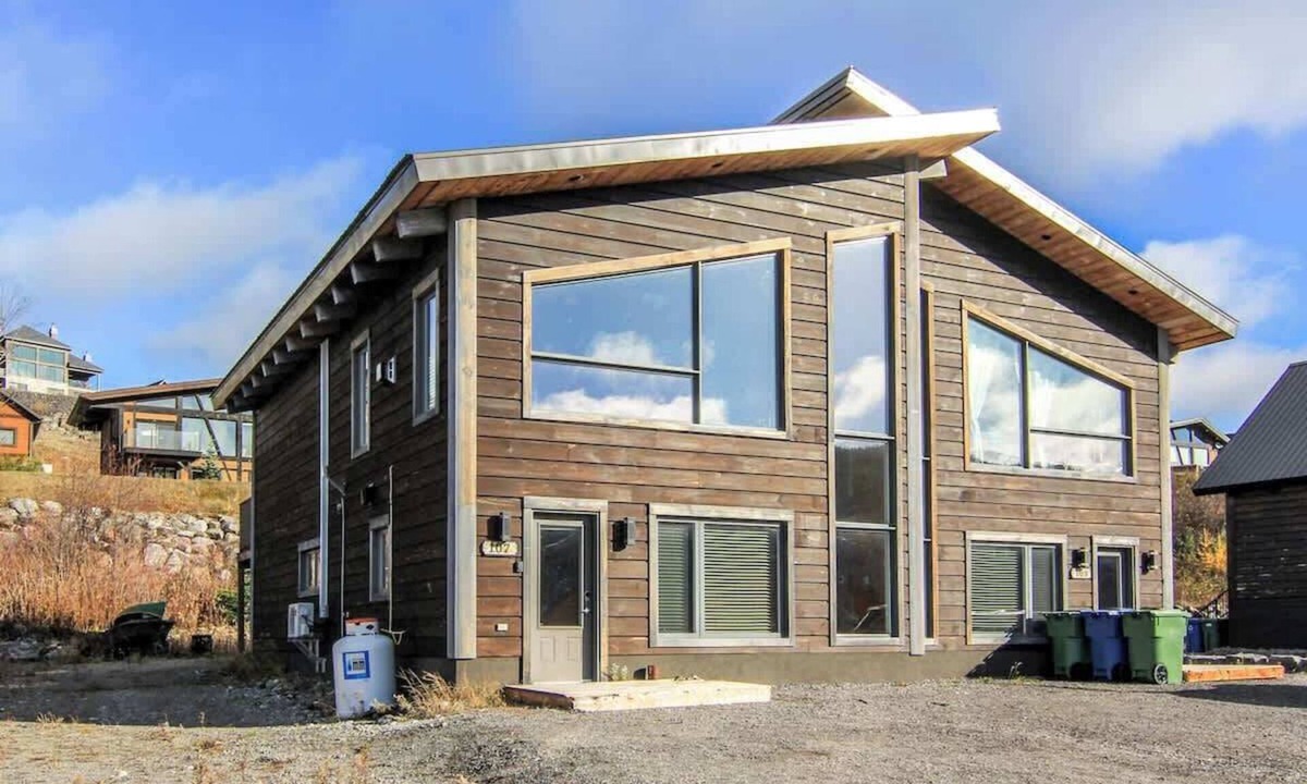 Saint-David-de-Falardeau House | Aura | Tavata Chalets | Valinouët