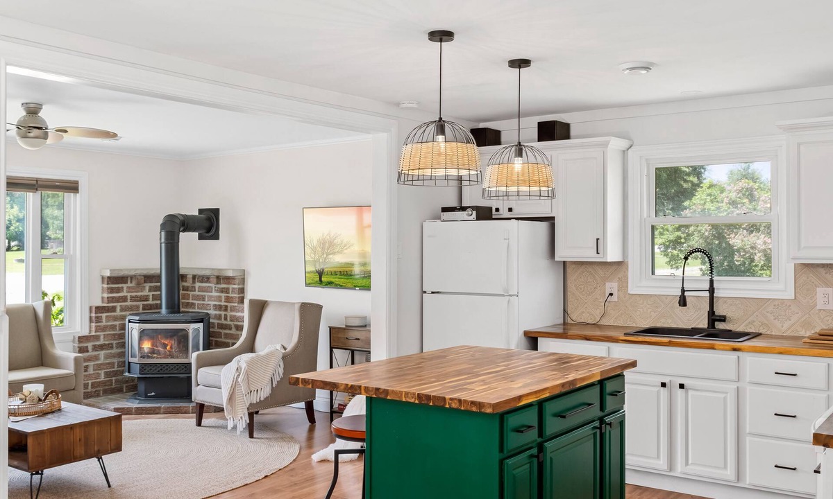 Cherry Valley Cottage | Authentic Cottage stay at The Valley