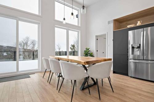 La Conception House | Bélair 05 - Manor J.Khan by Tremblant Platinum