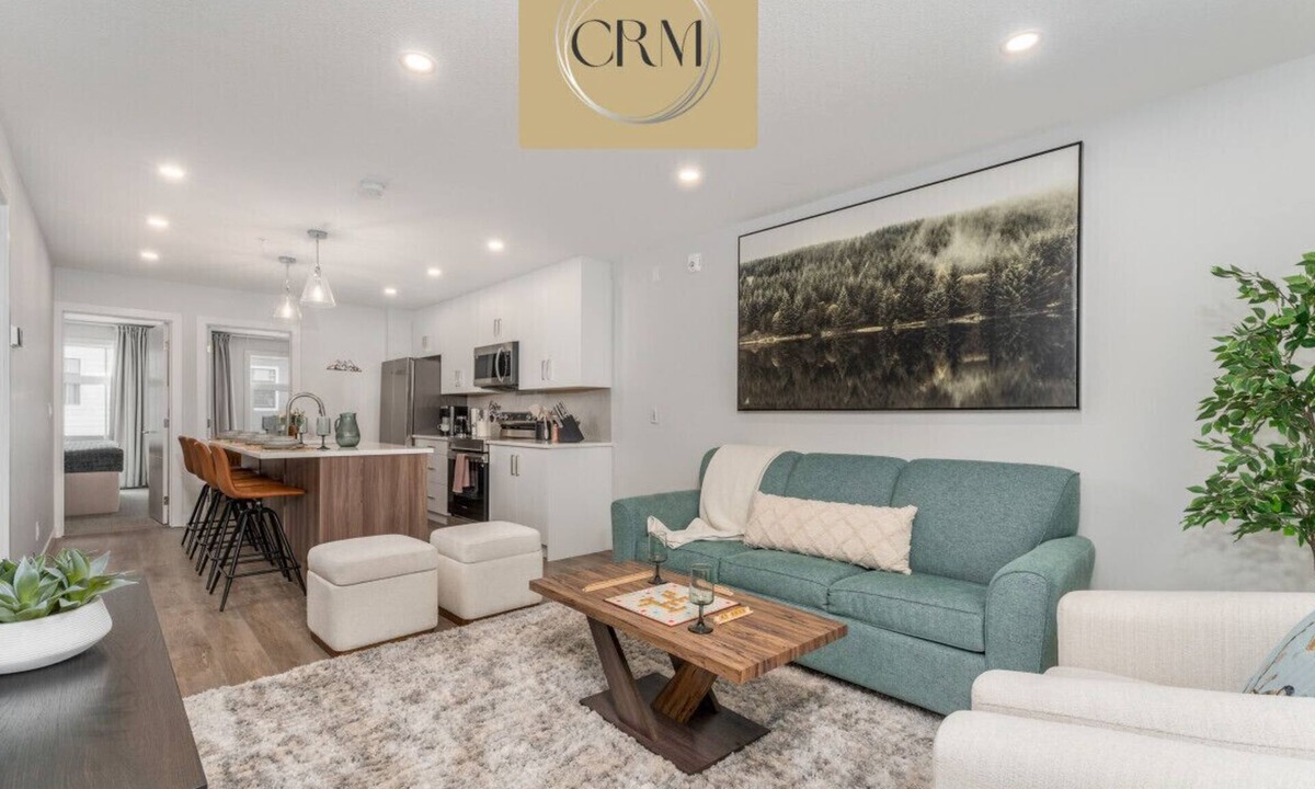 Harvie Heights Apartment | Banff Gateway Villa | Hot Tub | Parking