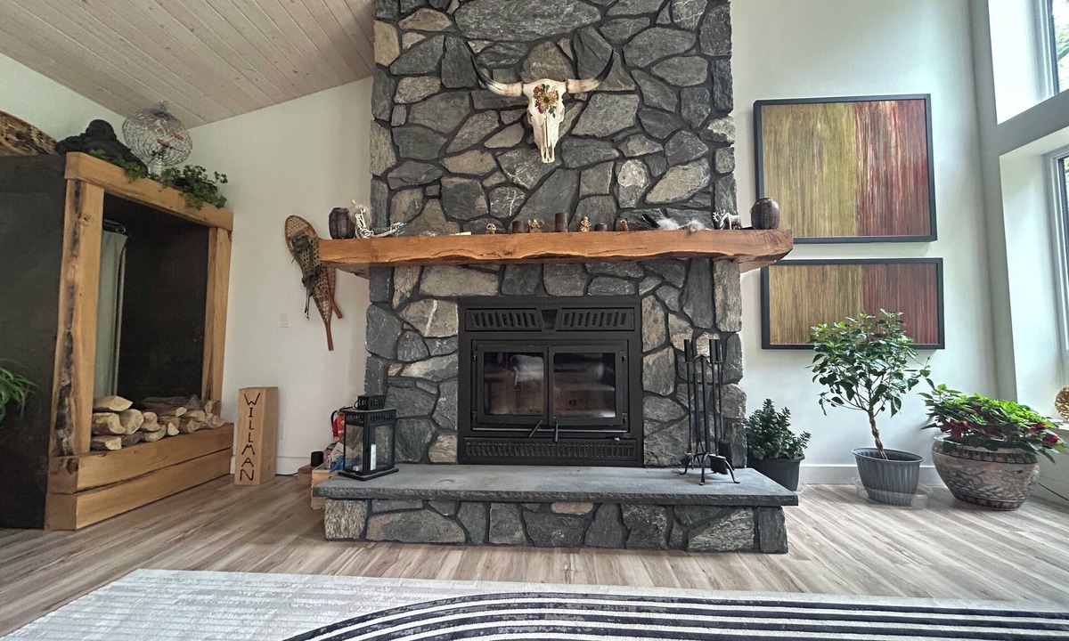 Cooks Creek House | Beautiful 7 Bedroom Home w/AC