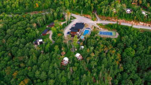 Mont-Tremblant Ski Chalet | Bel Air Tremblant Hotel - Dômes & Chalets