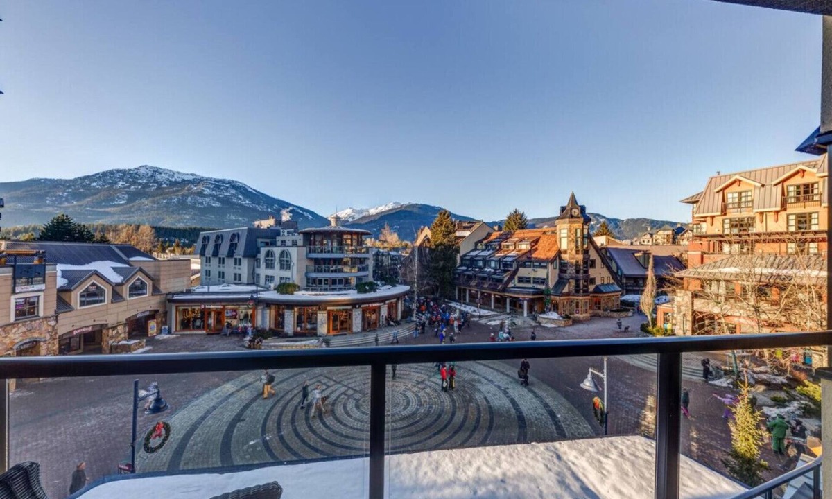 Whistler Village Apartment | Best Location! Gorgeous & Spacious 2BD with Views