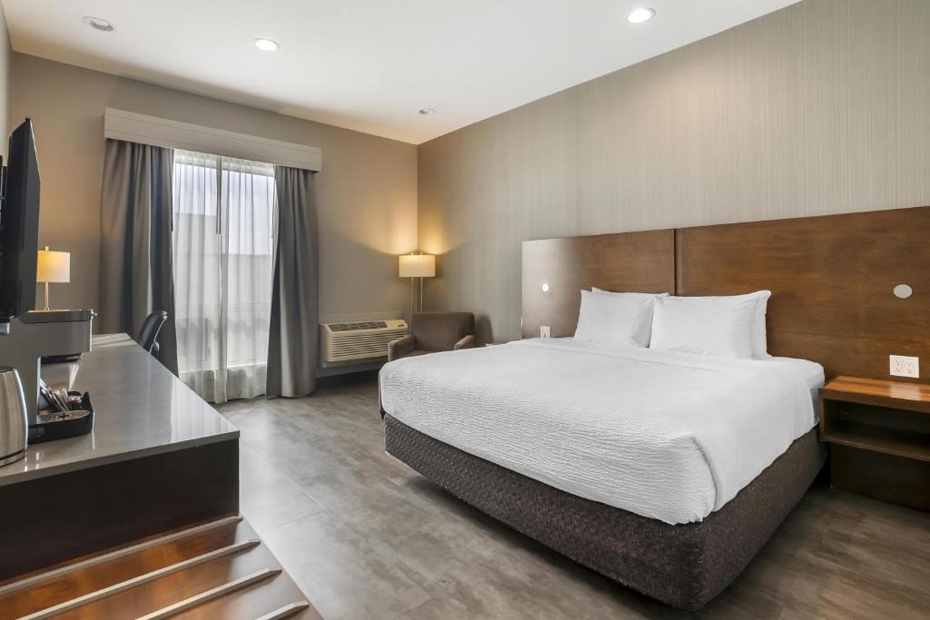 Saskatoon Hotel | Best Western Plus East Side