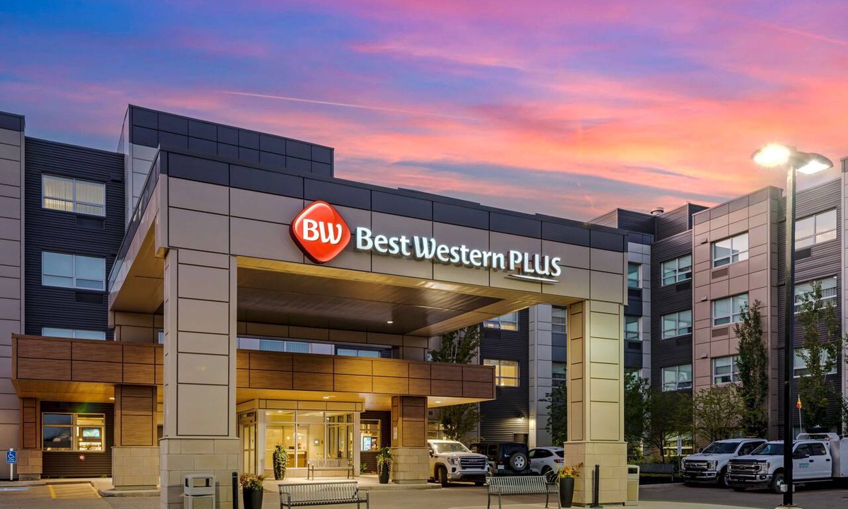 Fort McMurray Hotel | Best Western Plus Sawridge Suites