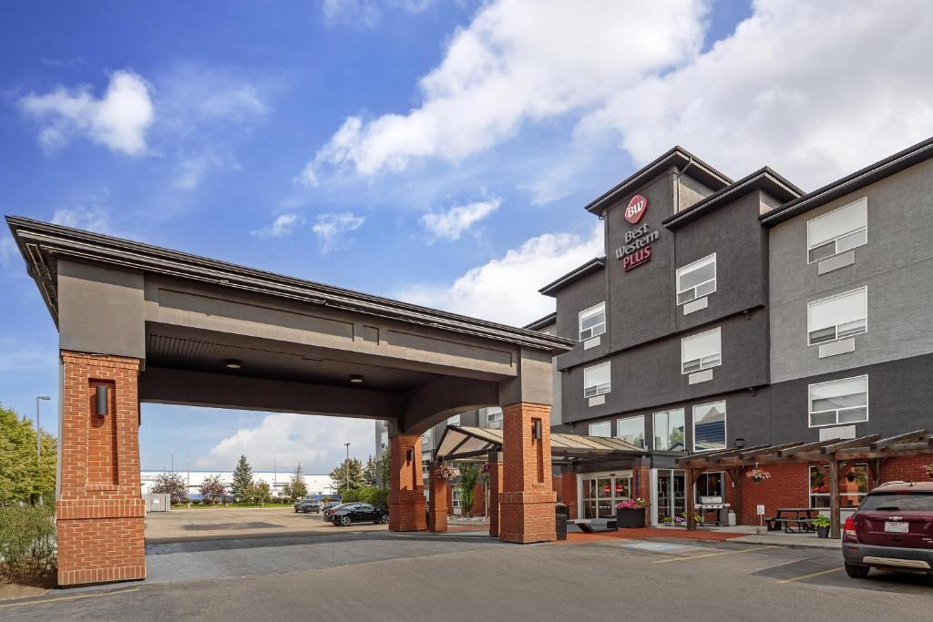 West Edmonton Hotel | Best Western Plus West Edmonton