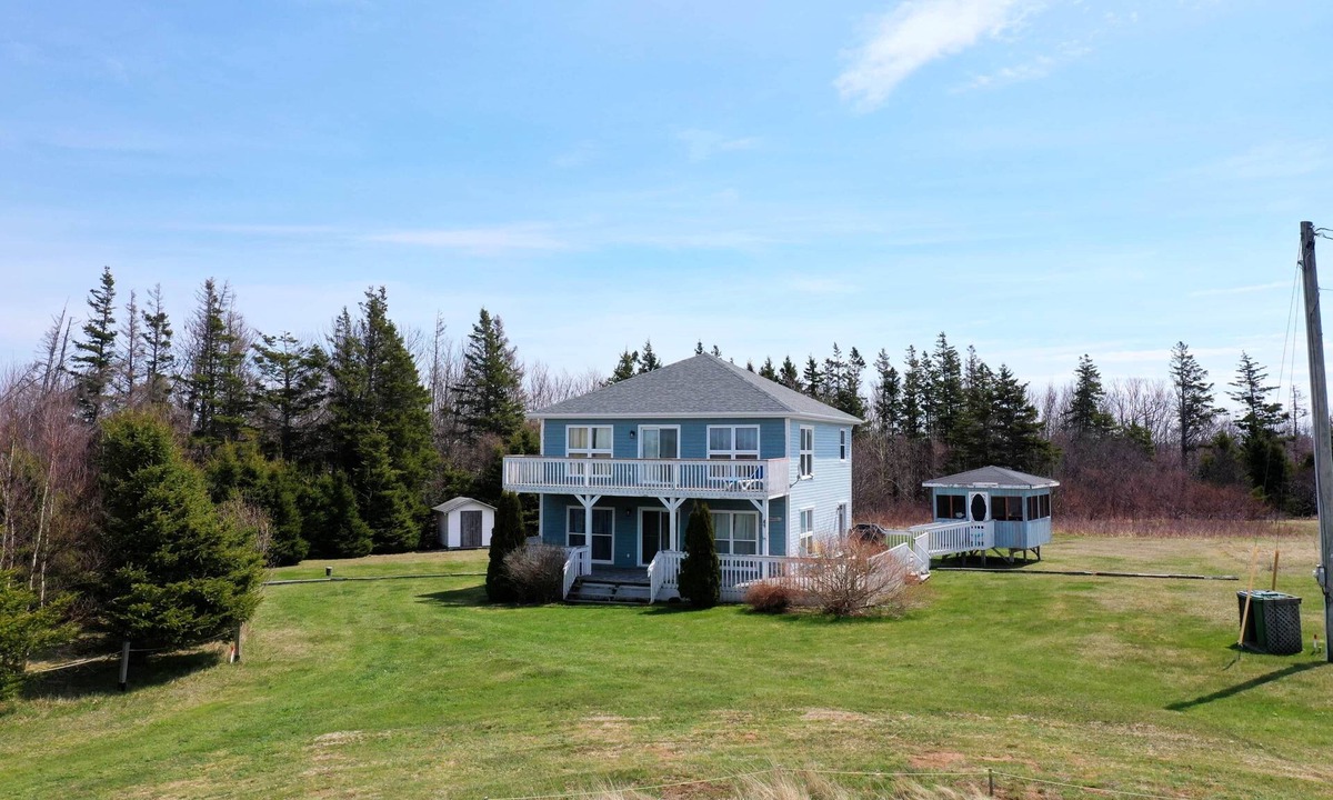 Blooming Point House | Blooming Point Beach House – Stunning Views, Beach Access, and Coastal Charm