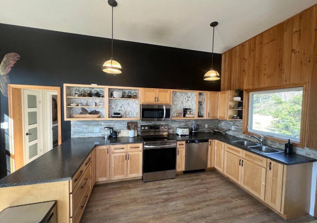 Brackley Beach House | Brackley Beach Schoolhouse