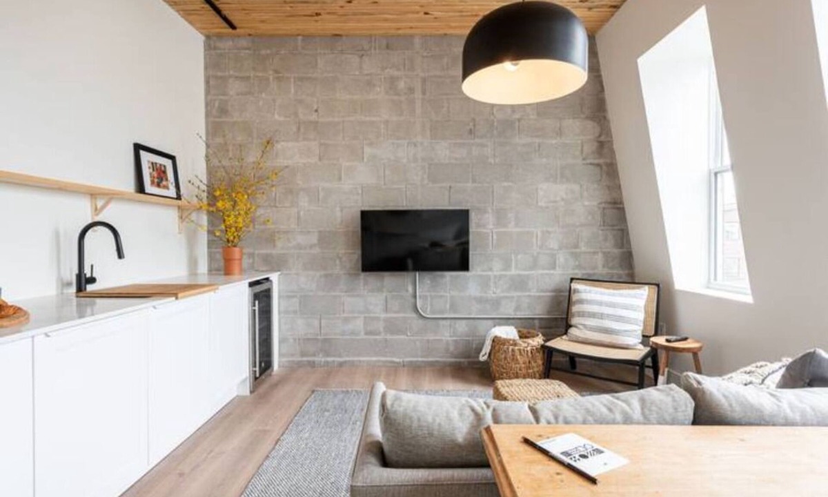 North End Hotel | Brewery Park 2302 - Stylish Contemporary Suite