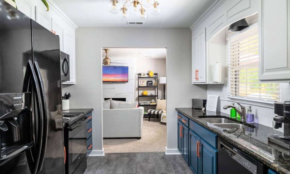 High Point House | Bright, colorful home near Market & HPU