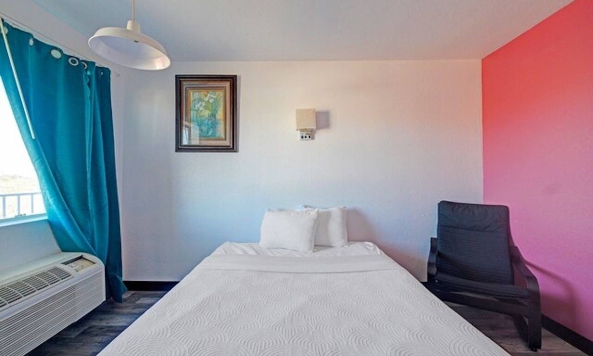 Lordsburg Hotel | Budget-Friendly Room minutes to Shakespeare Ghost Town | Free Parking!