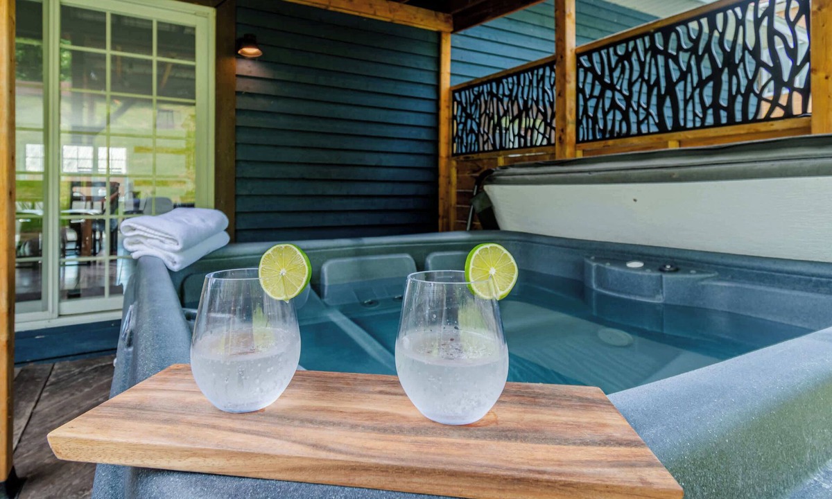 Petite-Riviere-Saint-Francois Ski Chalet | SPA | Entre fleuve et montagne | Chalet La Shred