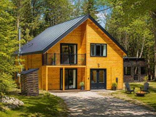 Lac-Etchemin Ski Chalet | Scandinavian Bath - Game room - Havre Etchemin