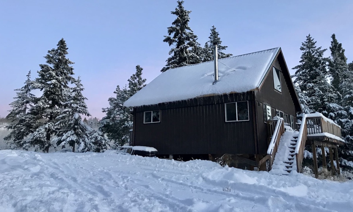 Lower Nicola Cabin | Cabin On The Range | Relaxing Offgrid Recreation Playground