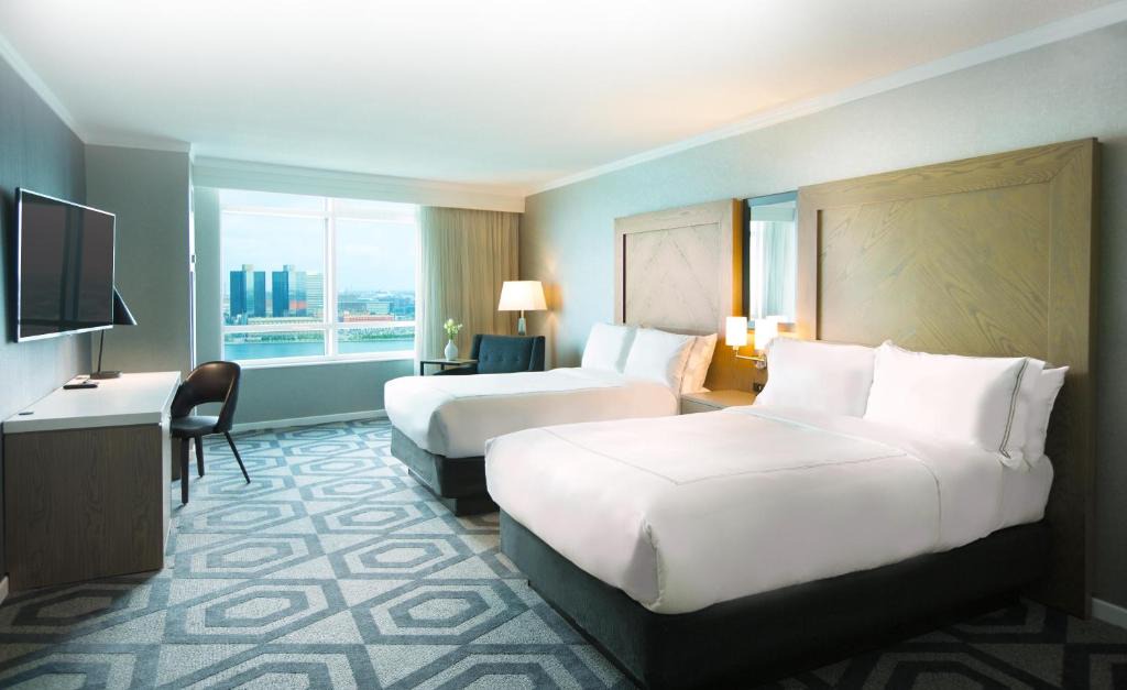 Windsor Hotel | Caesars Windsor Hotel & Casino - A Caesars Rewards Destination