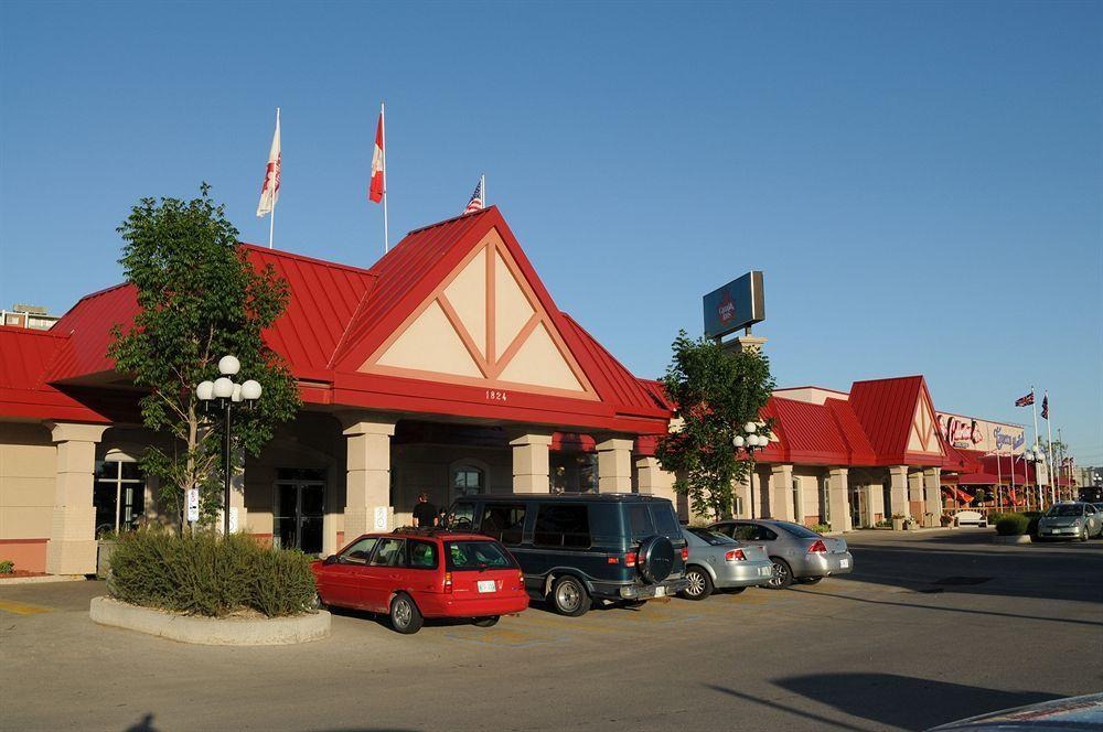 Fort Gary Hotel | Canad Inns Destination Centre Fort Garry