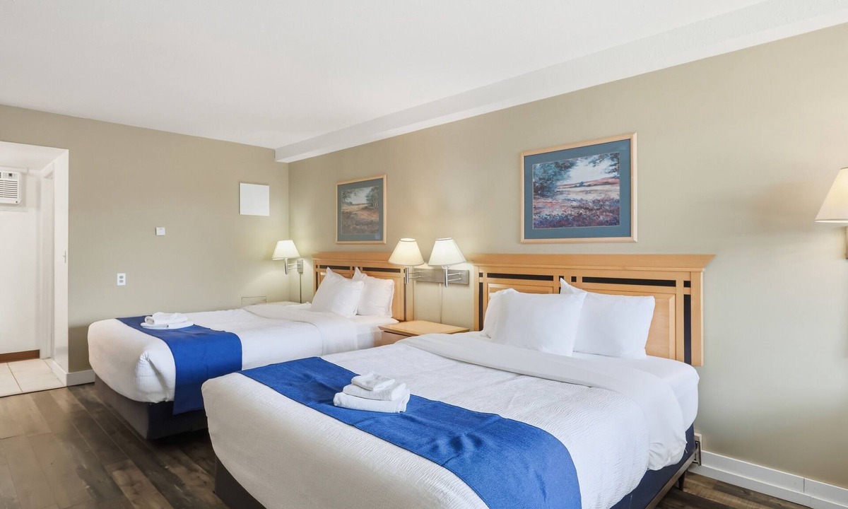 Cache Creek Hotel | Canadas Best Value Desert Inn & Suites Cache Creek