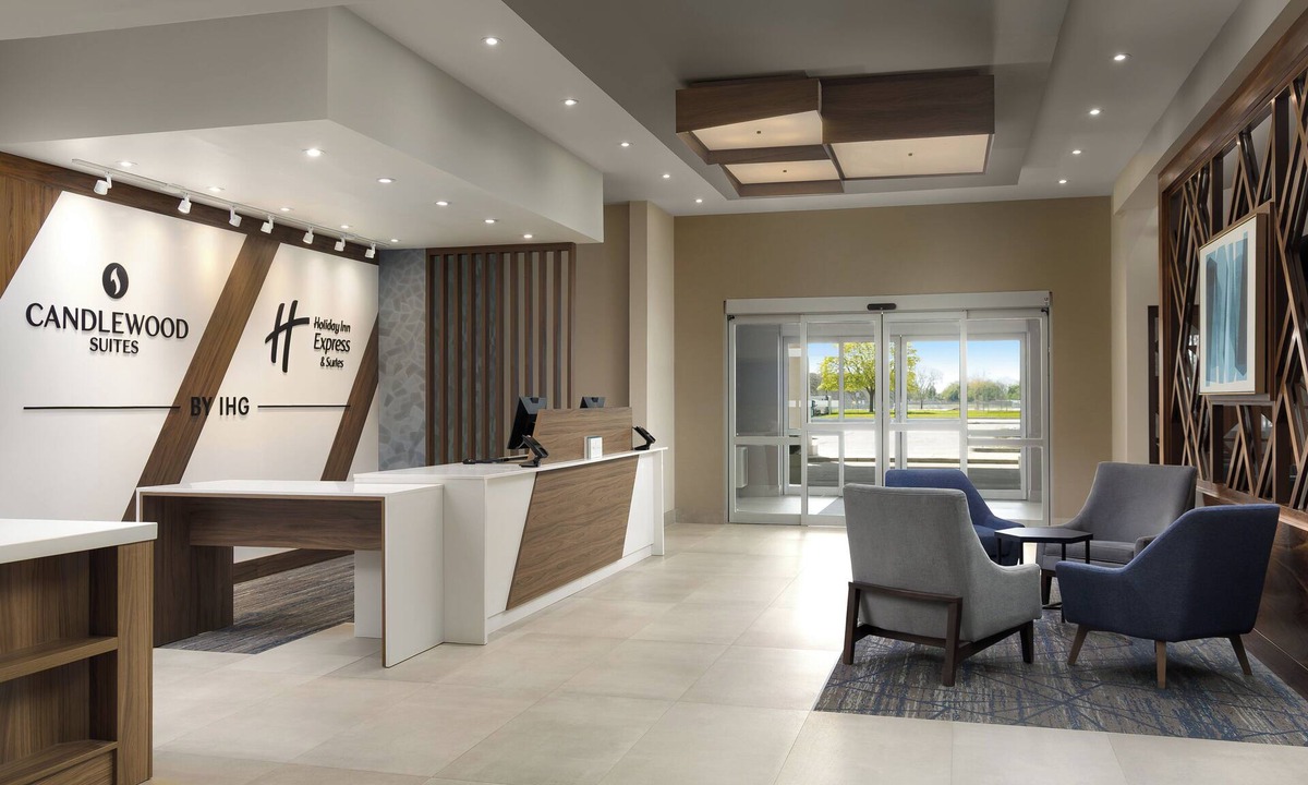 Chatham-Kent Hotel | Candlewood Suites Chatham South by IHG