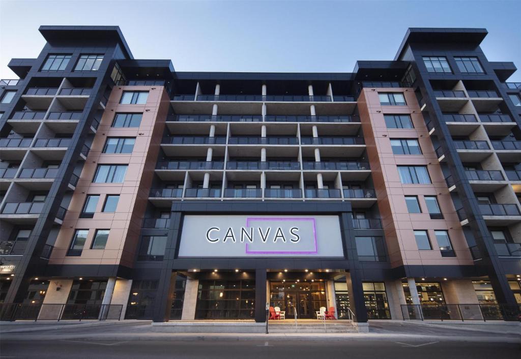 Moncton Hotel | Canvas Moncton, Tapestry Collection By Hilton