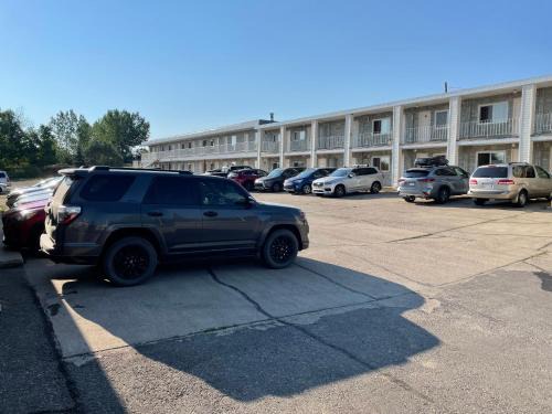 Cardston Hotel | Cardston Inn