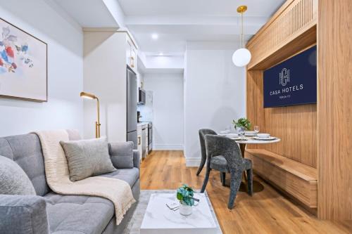 Riverdale Hotel | Casa Hotels Gerrard - Match Ready Basement
