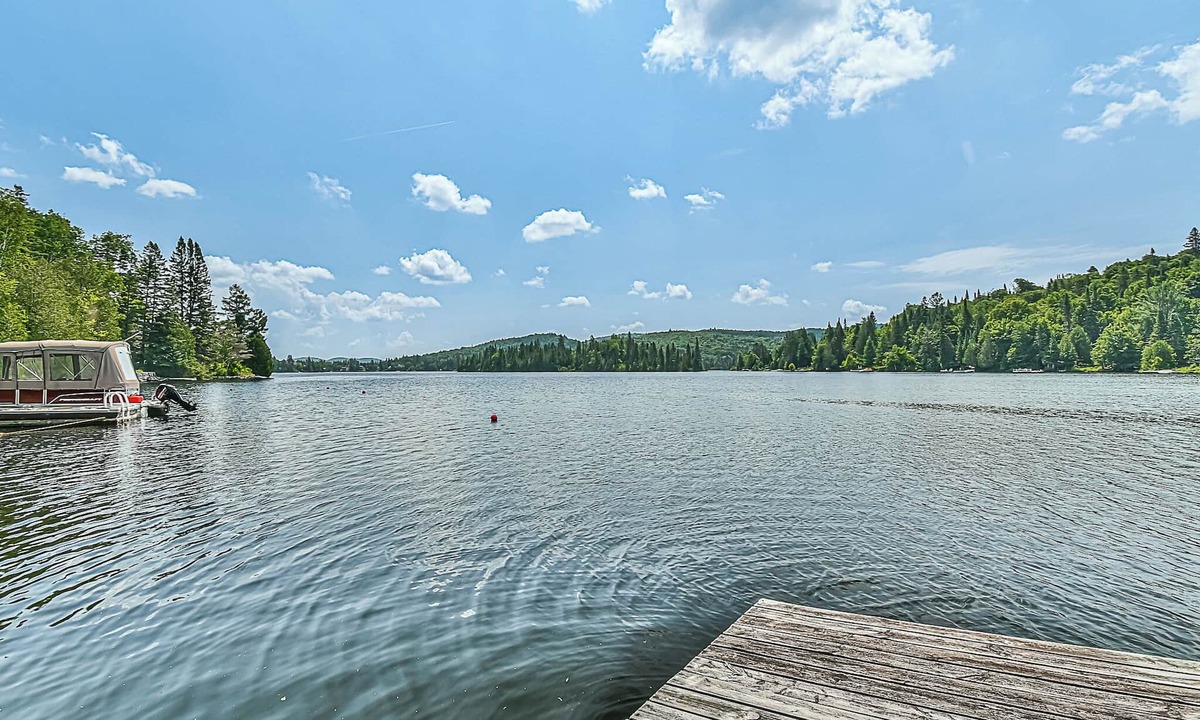 Sainte-Agathe-des-Monts Ski Chalet | Chalet Cozy Accès Direct au Lac, Parfait Pour les Activités et Réunion Familale