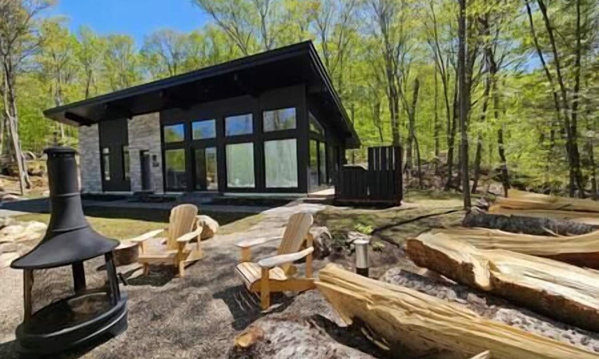 Mont-Tremblant House | Chalet FEU en pleine nature à Tremblant.
