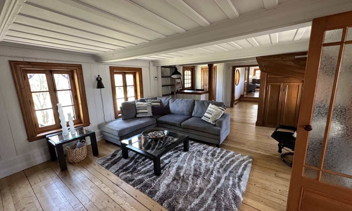 Cacouna Ski Chalet | Chalet Le Patrimoine - Peaceful Riverfront Stay