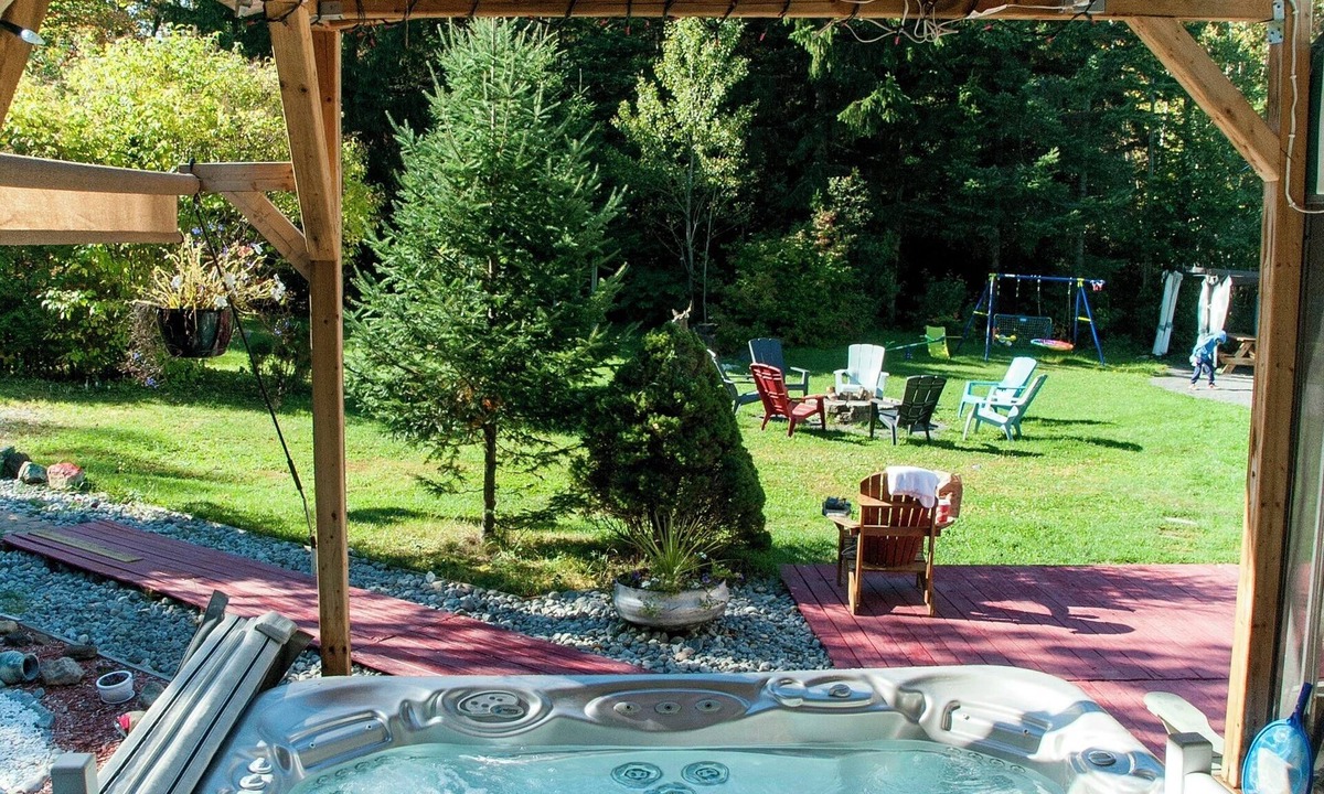 Chertsey Ski Chalet | Chalet Paradis & Spa - Nature, relaxation and privacy