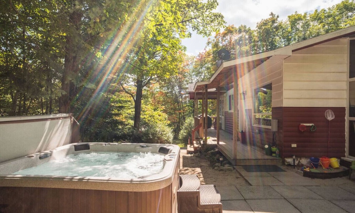 Chertsey Ski Chalet | Chalet rétro. Avec Spa