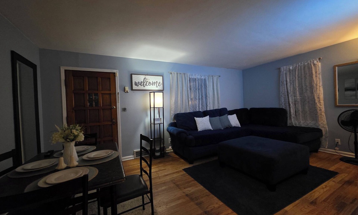 Youngstown House | Charming Cape Cod minutes from YSU, Covelli Center and many more! Pet Friendly