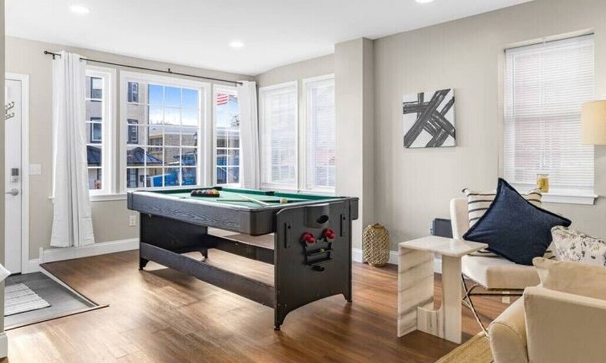 Kennett Square House | Charming Kennett Square Retreat Historic Downtown