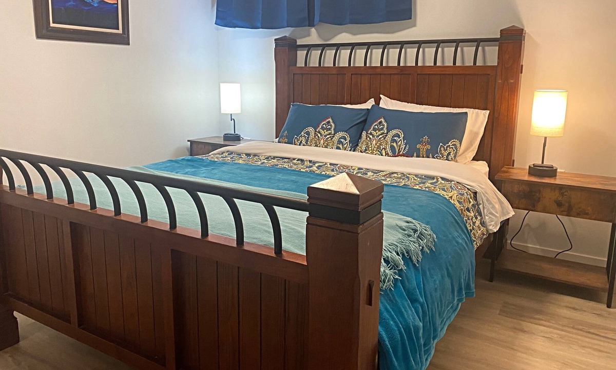 Cherryville Apartment | Cherryville BnB A Cozy One Bedroom Basement Suite Nestled in the Mountains.