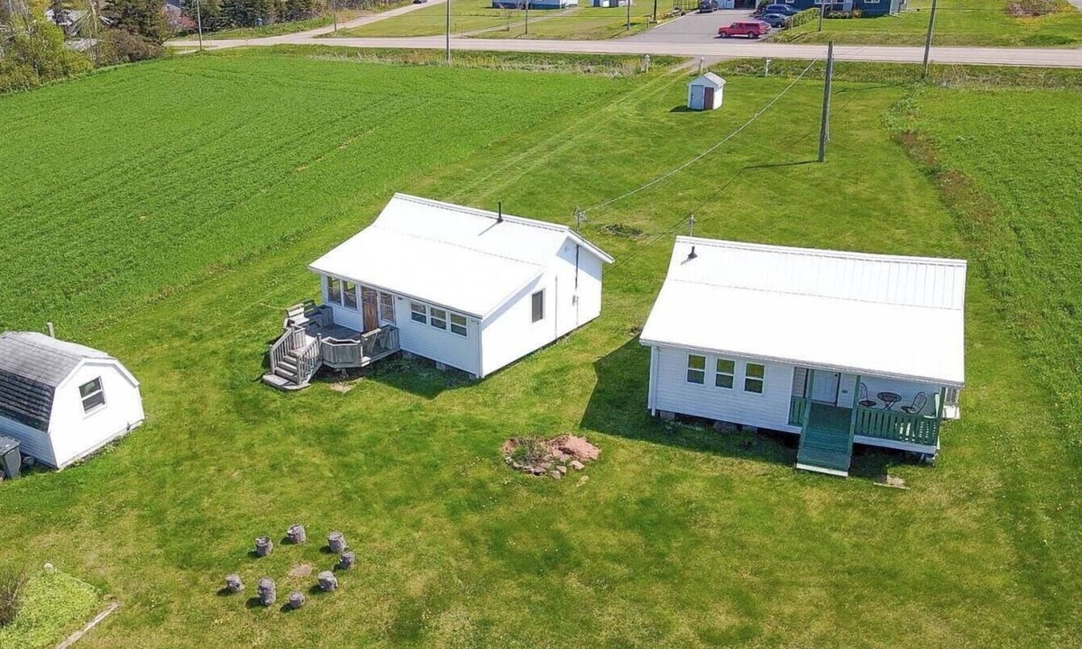 Saint Peters Bay Cottage | Coastal Trail Cottages - Bayberry Cottage